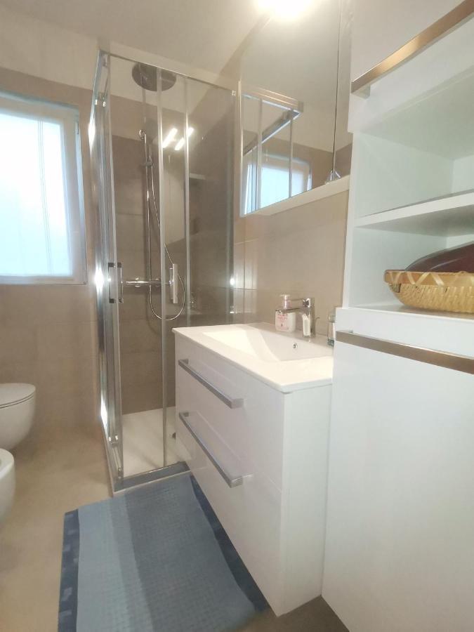 Apartman Hola Novigrad Istria المظهر الخارجي الصورة